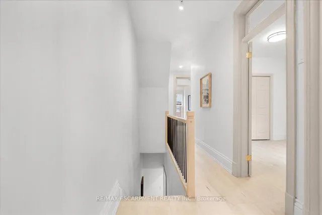 Additional image 18 of 68 Alanson St