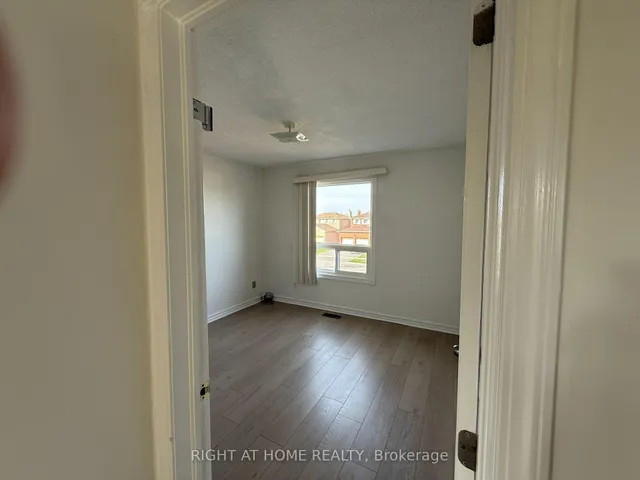 Additional image 18 of 54 Merganser Cres