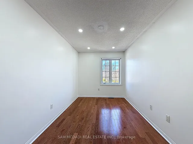 Additional image 28 of 1354 Weir Chse