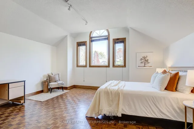 Additional image 33 of 14 Donalbert Rd