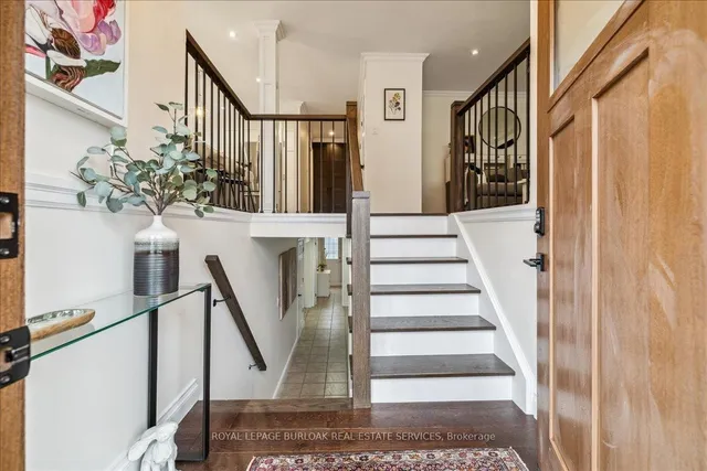 Additional image 4 of 692 Catalina Cres