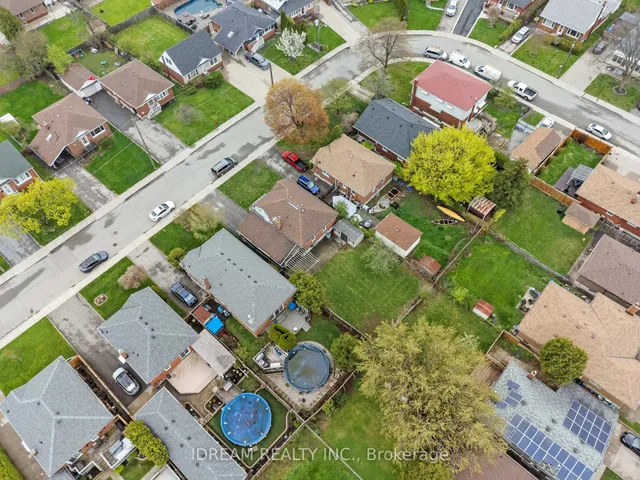 Additional image 38 of 33 Alderney Ave