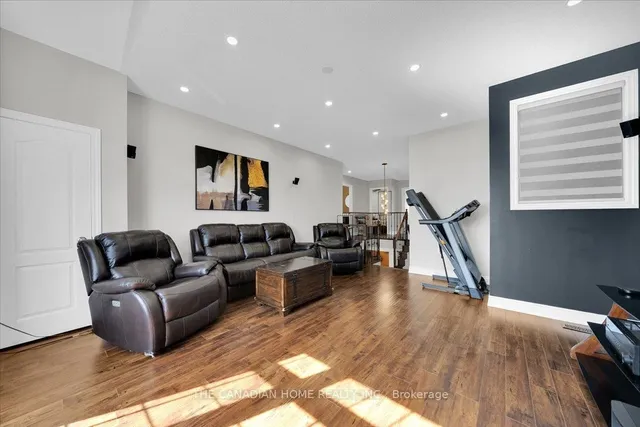 Additional image 21 of 33 Denali Cres