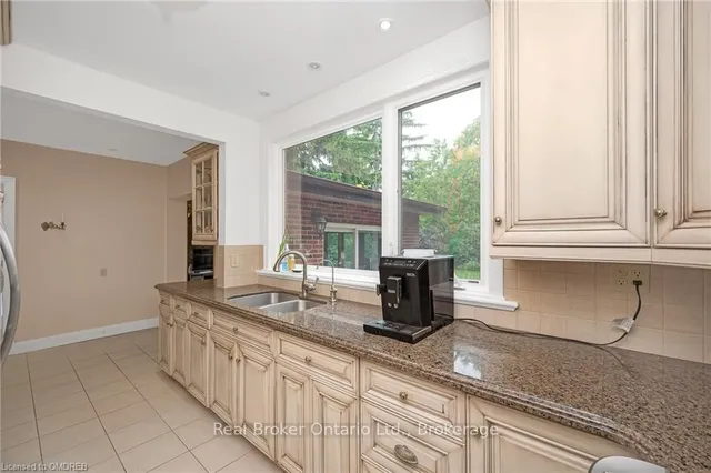 Additional image 12 of 2317 Lakeshore Rd