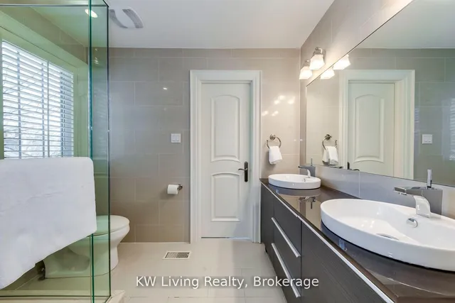 Additional image 34 of 70 Hartfield Rd