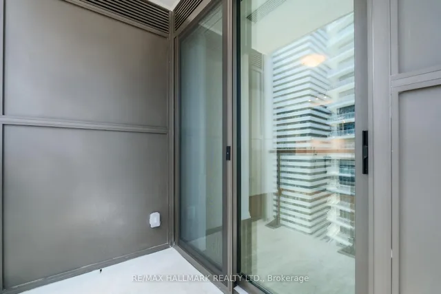 Additional image 15 of 8 Widmer St Unit 2905