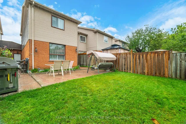 Additional image 40 of 24 Acadian Hts