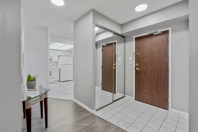 Additional image 8 of 350 Alton Towers Circ Unit 1106