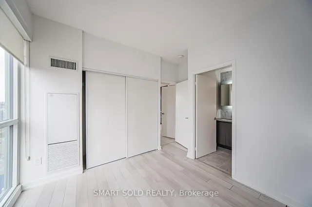 Primary image of 117 Mcmahon Dr Unit 1209