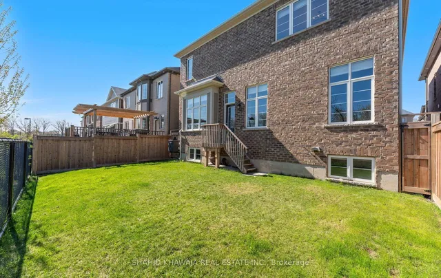 Additional image 47 of 1355 Basswood Cres