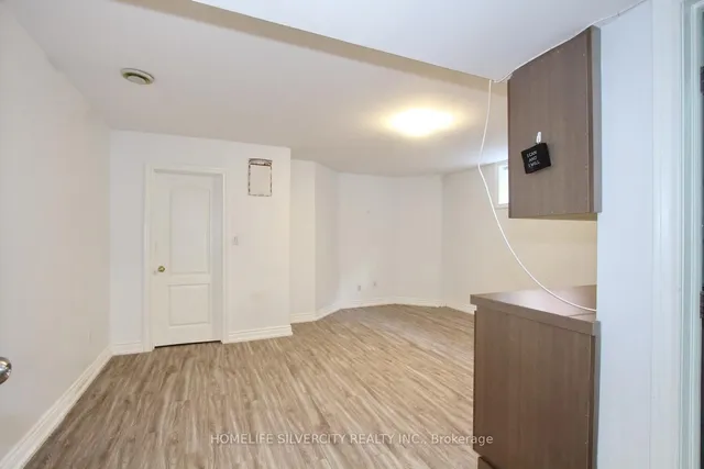 Additional image 37 of 4 Byng Ave