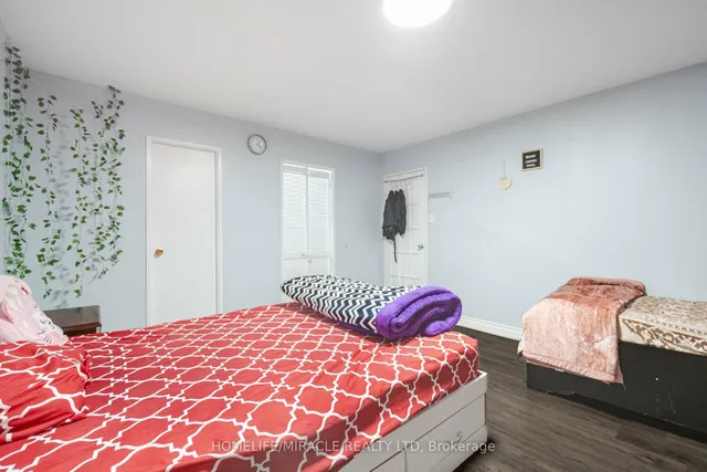 Additional image 20 of 3577 Derry Rd Unit 702