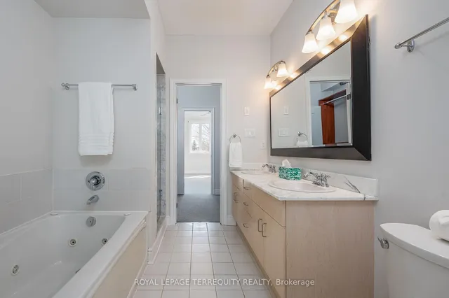 Additional image 21 of 37 Shires Lane