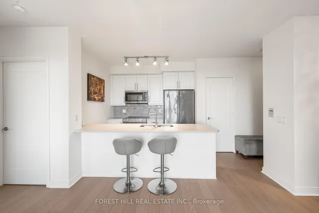 Additional image 17 of 825 Church St Unit 1106