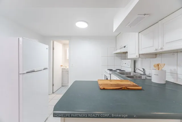 Additional image 31 of 63 Eileen Ave