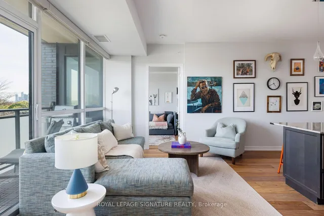 38 Howard Park Ave Unit 520