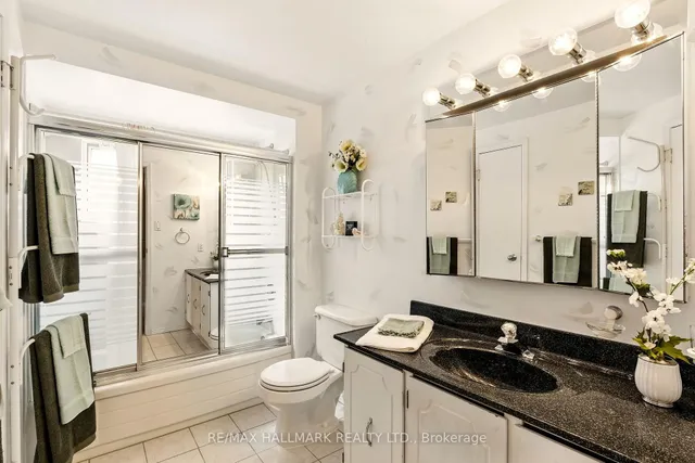 Additional image 25 of 69 White Heather Blvd