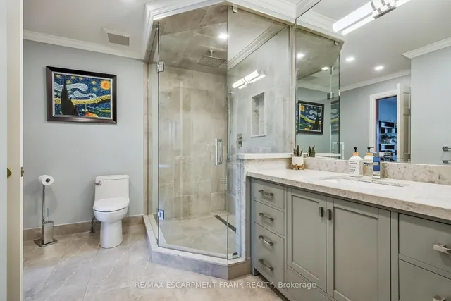 Additional image 25 of 59 Elodia Crt