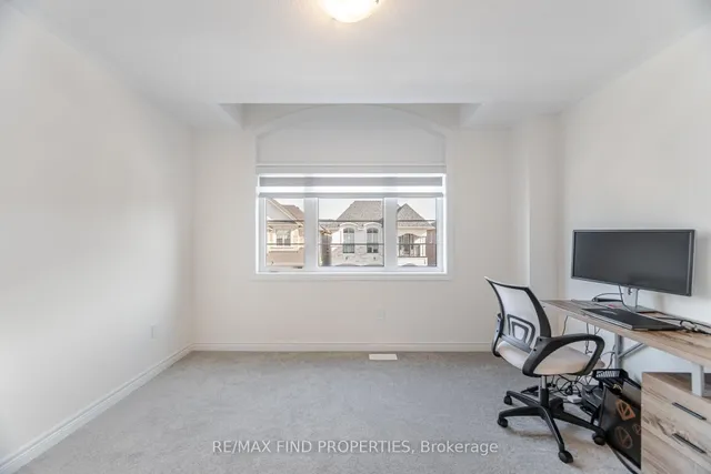 Additional image 27 of 3909 Koenig Rd