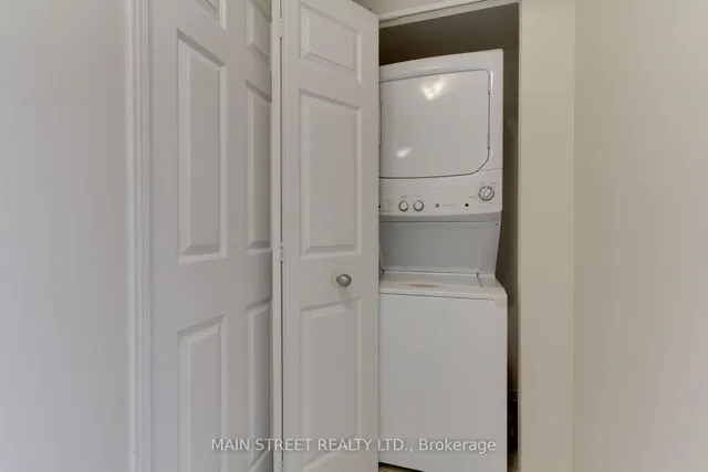 Additional image 19 of 35 Finch Ave Unit 501