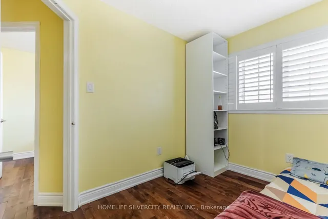 Additional image 35 of 32 Summerdale Cres