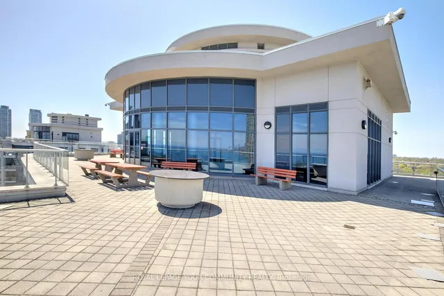 Additional image 45 of 2083 Lake Shore Blvd Unit 909