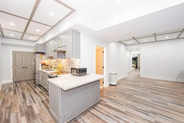 Additional image 43 of 23 Hillcrest Ave