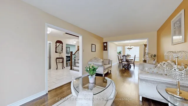 Additional image 9 of 87 Sprucelands Ave