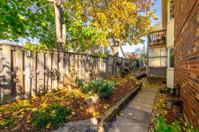 Additional image 39 of 81 Hamilton St