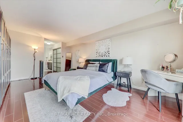 Additional image 19 of 2350 Bridletowne Circ Unit 1112