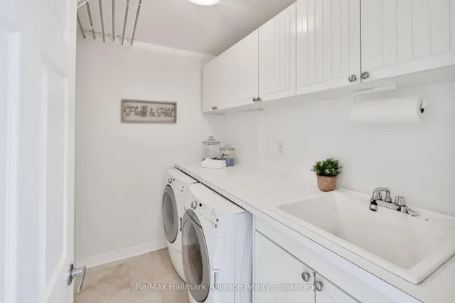 Additional image 22 of 2098 CONSTANCE Dr