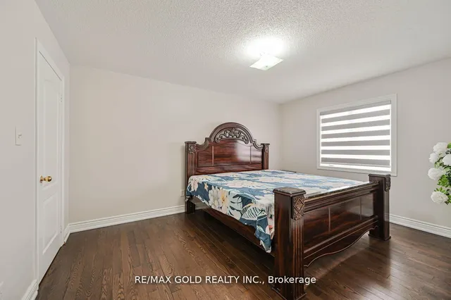 Additional image 27 of 37 Redwillow Rd