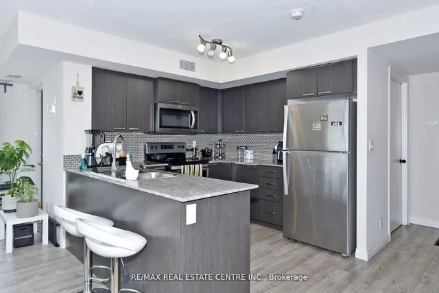 Additional image 8 of 2152 Lawrence Ave Unit 808