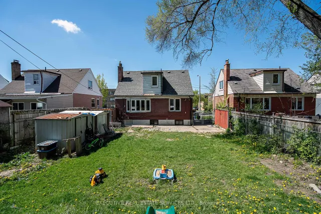 Additional image 39 of 49 Trethewey Dr