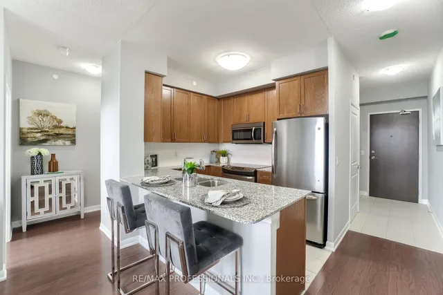 Additional image 9 of 205 Sherway Gardens Rd Unit 2208