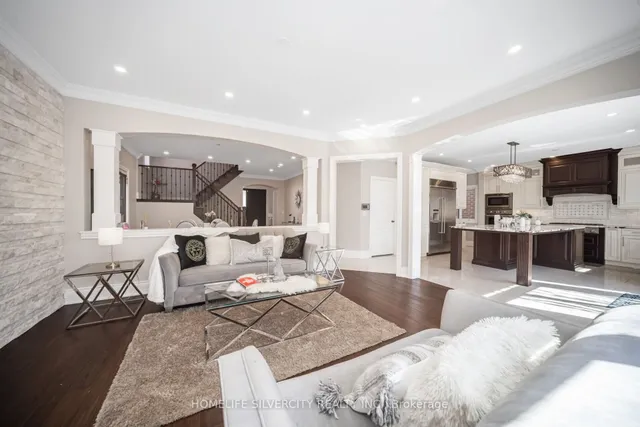 Additional image 18 of 3192 Sorrento Cres