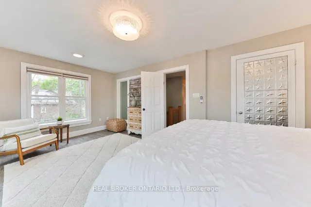 Additional image 17 of 542 Cumberland Ave