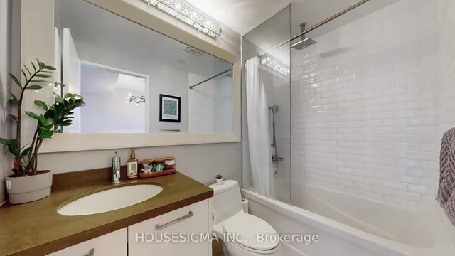 Additional image 26 of 88 Park Lawn Rd Unit 1815