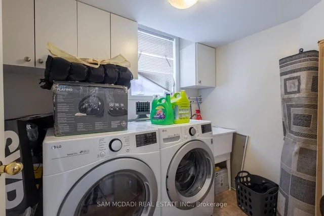 Additional image 28 of 12 Homeview Rd