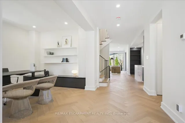 Additional image 3 of 2187 Lakeshore Rd