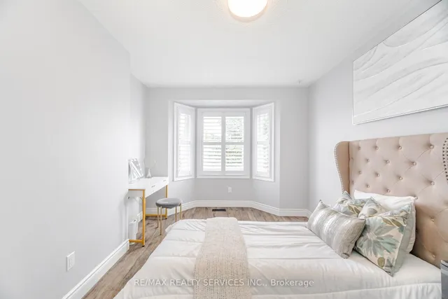 Additional image 29 of 34 Chipmunk Cres