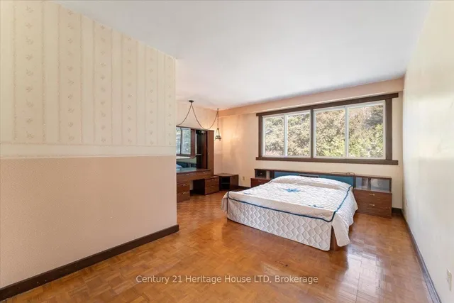 Additional image 22 of 38 Palm Crt