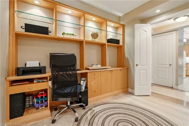 Additional image 40 of 18 William Carson Cres Unit 111