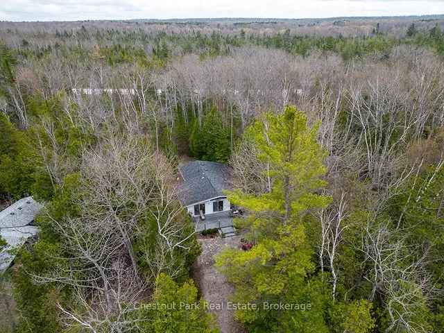 Additional image 8 of 64 Thompson Ave