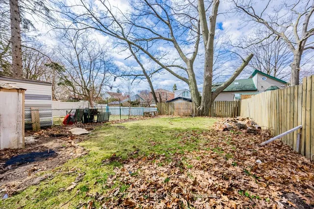 Additional image 17 of 68 McDonald Ave