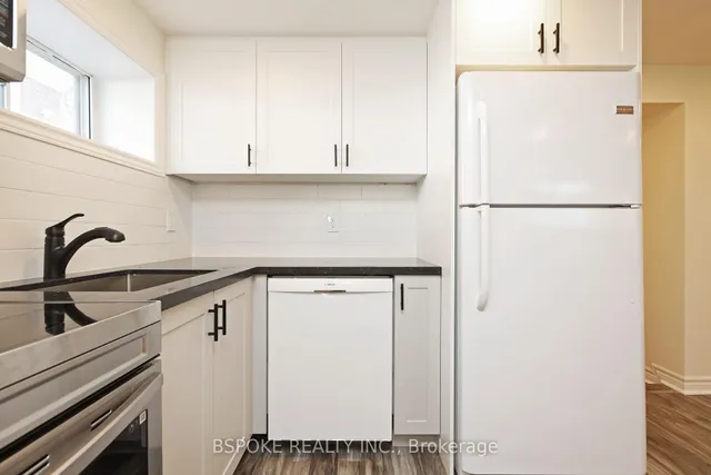 Additional image 28 of 49 Howbert Dr