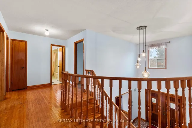 Additional image 19 of 18 Parravano Crt