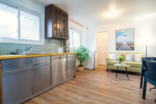 Additional image 10 of 225 West 2nd St