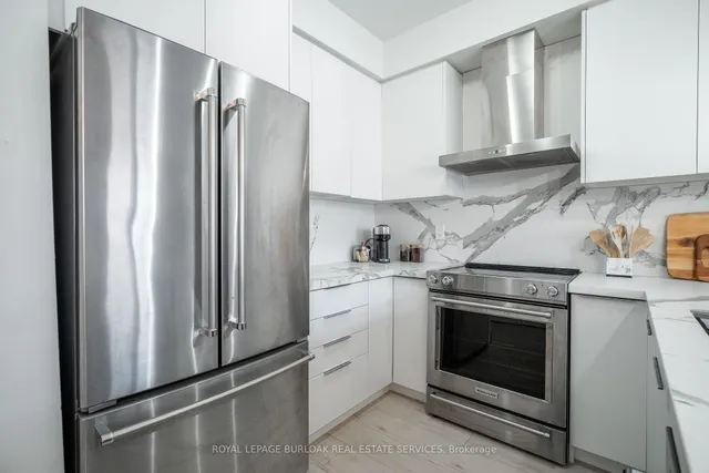 Additional image 5 of 263 Georgian Dr Unit 303