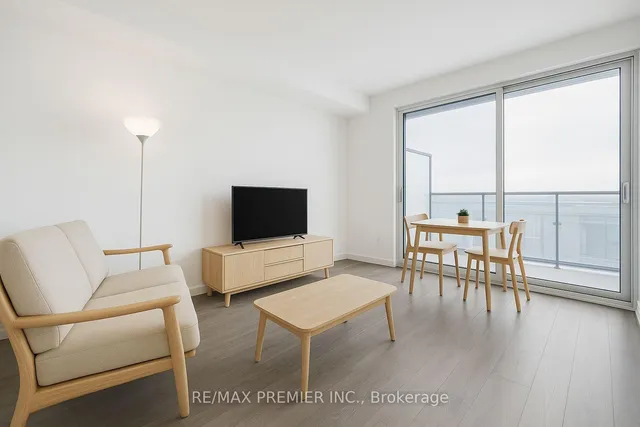 Additional image 7 of 4208 Dundas St Unit 423